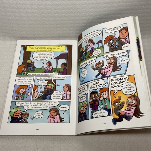 Goosebumps Graphix 2015 Slappy’s Tale Of Horror R.L. Stine Paperback Book - Picture 7 of 7